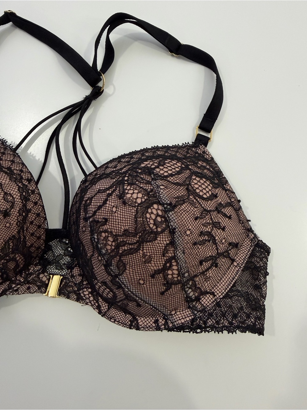Victoria’s Secret‎ Bombshell Plunge Push-up Bra 32A View 3